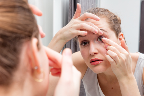 8 Tips If You've Never Worn Contact Lenses Before | Williamson Eye Center